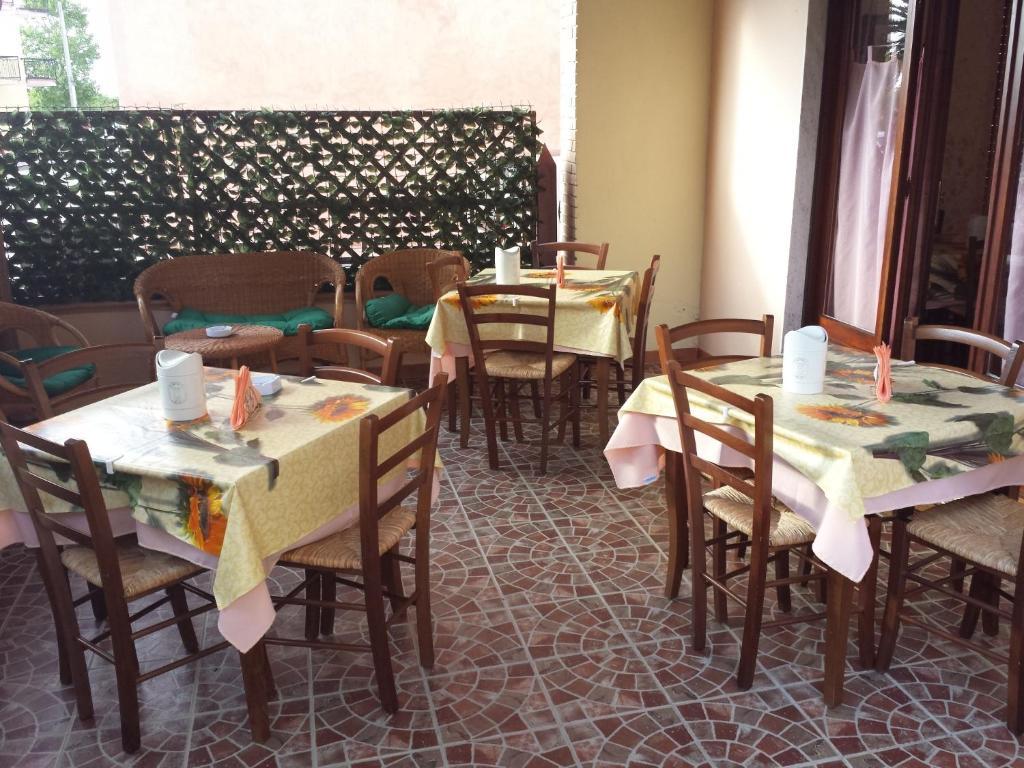 Sa Marina Bed & Breakfast La Caletta Luaran gambar